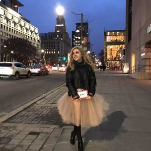 Meet your Posher, Mila